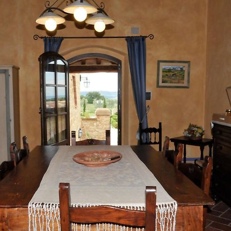 Agriturismo Il Macchione Пиенца Екстериор снимка