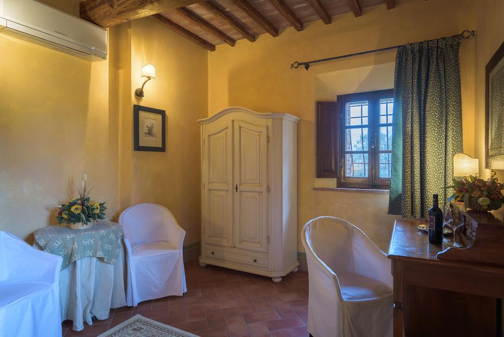 Agriturismo Il Macchione Пиенца Екстериор снимка
